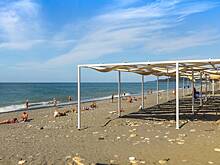 Бездыханную туристку вытащили из воды на пляже российского курорта