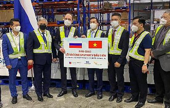Первая коммерческая партия вакцины «Спутник V» доставлена во Вьетнам