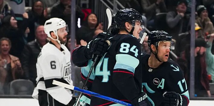 Шварц сделал хет-трик в матче с «Лос-Анджелесом», у Какко 0+3. Каапо набрал 13 очков в 14 играх за «Сиэтл» после обмена