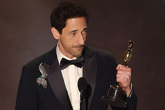 Актер Броуди попал в немилость поклонников после выходки с жвачкой на "Оскаре"