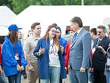 Глава Самары Олег Фурсов посетил молодежный форум "iВолга"
