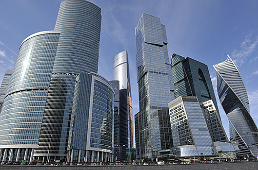 Минстрой не будет останавливать строительство начатых апартаментов