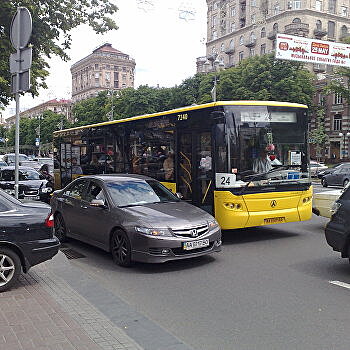 Общественный транспорт Киева. Кому откаты, а кому жара ада
