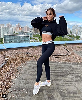 Ольга Бузова блеснула своей спортивной фигурой