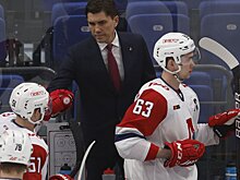 Никитин о 2:1 с «Сибирью»: «Локомотив» заслужил победу. Андронов выиграл 11 вбрасываний из 12»