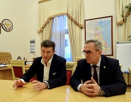 Премьер-министр Дагестана встретился с главным репродуктологом России