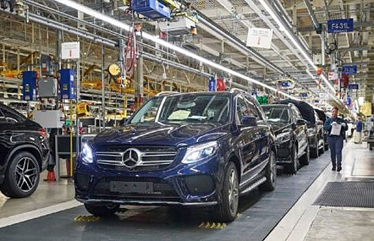 Daimler хочет сэкономить 6 миллиардов евро на Mercedes