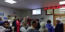 «Дышать нечем»: из-за двойных квитанций в офисе энергосбытовой компании Челябинска скопились очереди