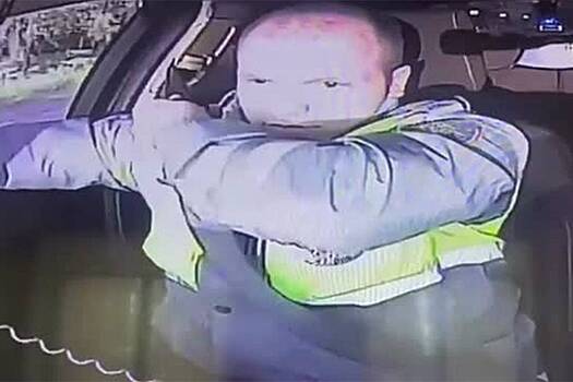 Полицейская погоня со стрельбой за нетрезвым водителем попала на видео
