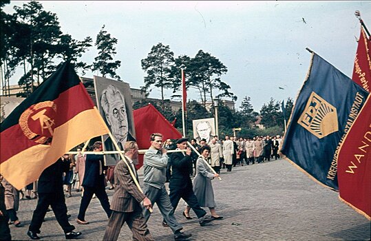 «Остальгия»: почему родившиеся в ГДР немцы тоскуют по СССР