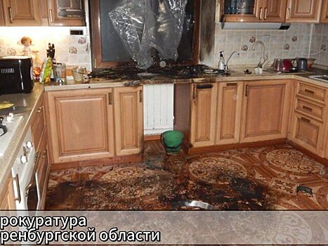 В Оренбурге осудили мужчину за поджог дома с экс-супругой и дочерью