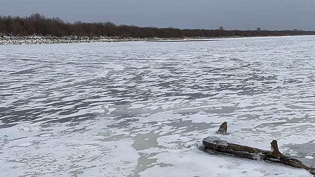 В Ноябрьске начал действовать запрет выхода на лед