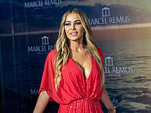 Звезда Playboy 2000-х Кармен Электра завела аккаунт в OnlyFans