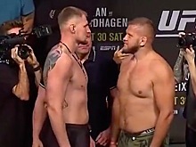Россиянин Волков одержал победу над поляком на турнире UFC