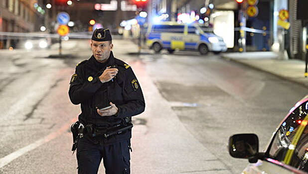 При стрельбе в торговом центре в Швеции пострадал один человек