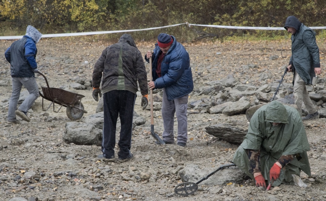 AP: в Венгрии вскрыли нетронутый римский саркофаг возрастом 1,7 тысячи лет