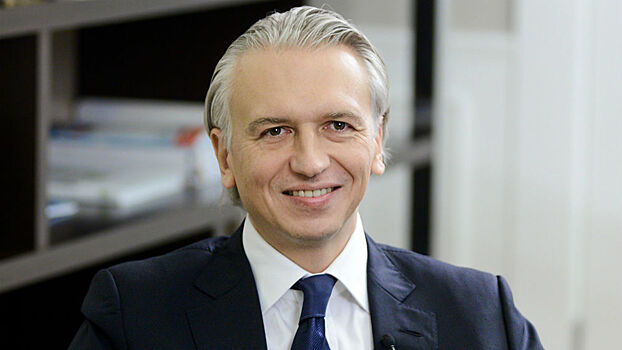 Forbes составил рейтинг топ-менеджеров с самым дорогим пакетом акций