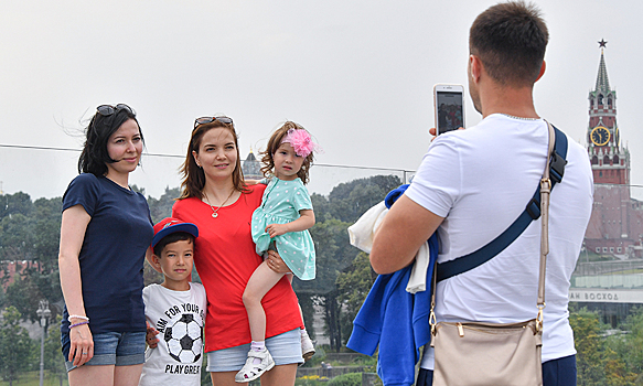 Мишустин объявил о повышении выплат для семей