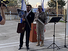 Большой театр подарил сувениры и записи своих балетов российским военным в Сирии