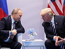 Трамп почти полчаса обсуждал с Путиным «вмешательство РФ»