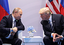 Трамп почти полчаса обсуждал с Путиным «вмешательство РФ»