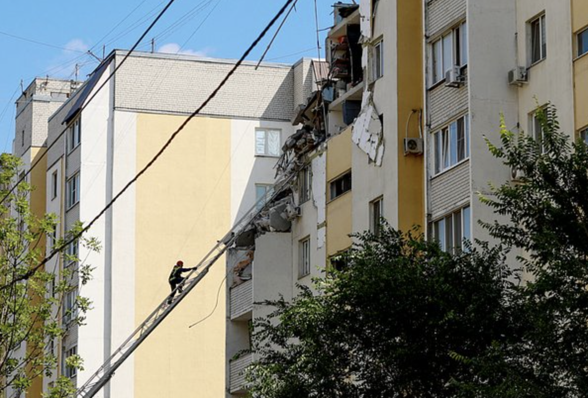 Погибшие при взрыве газа в многоэтажке Саратова супруги мечтали о дочери