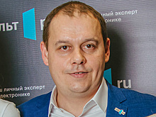 Павел Козлов: «Популярны пластинки прошлого века, но лидеры не меняются: это AC/DC, Pink Floyd, группа «Кино» во главе с Виктором Цоем»