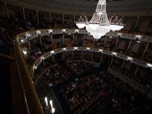 В Калининградском драмтеатре актёры споют и станцуют на спектакле "Евгений Онегин"