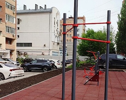В Самаре на Ленинской установили уличные тренажеры