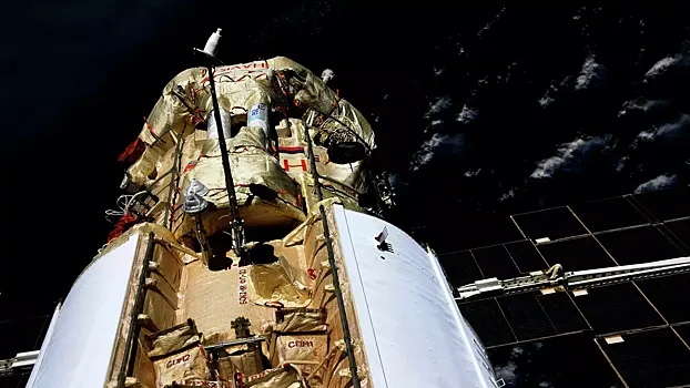 Космонавты показали главе Роскосмоса место утечки в радиаторе модуля "Наука"