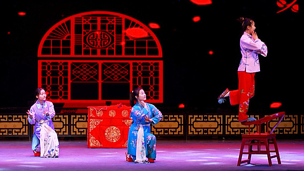 Совершенствование китайской традиционной оперы