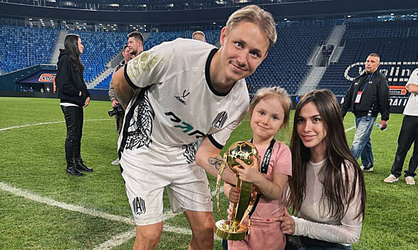 «Когда Медиалига собирает 30 тысяч, кому-то надо задуматься. Fan ID отменить, может». Ефремов о финале на «Газпром Арене»