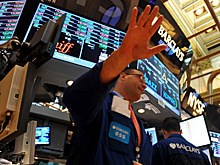 Нефть Brent упала ниже 35 долларов за баррель впервые за 11 лет