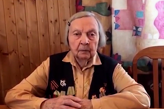Путин наградил 98-летнего ветерана-блогера