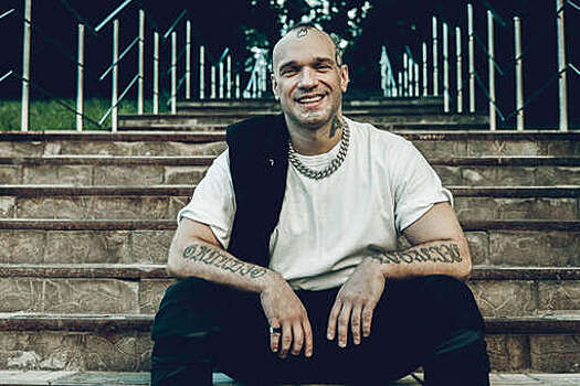 РЕН ТВ: неизвестный поджег дверь квартиры, которую Лигалайз снимал шесть лет назад