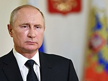Песков опроверг сообщения о вакцинации Путина от COVID
