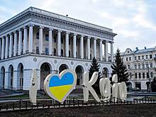 Почти 100 улиц и площадей переименовали в Киеве