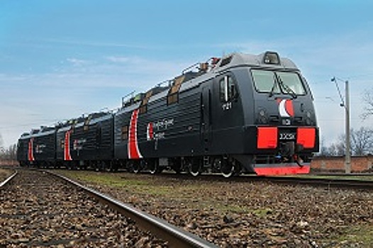 Новочеркасский завод начал поставки электровозов частной компании