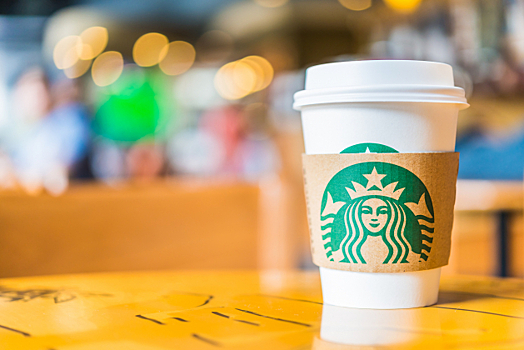 Тыквенно-пряный латте больше не самый популярный осенний напиток в Starbucks