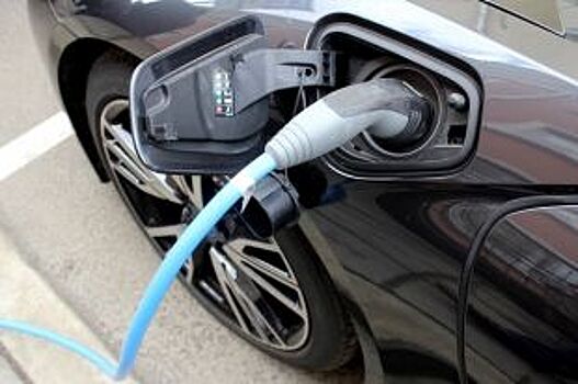В Саратове хотят освободить электромобили от транспортного налога