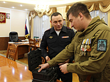 Транспортные полицейские Южного Урала передали гуманитарную помощь бойцам СВО
