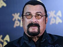 Стивен Сигал признался в любви к русскому Новому году