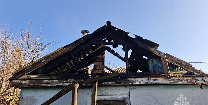 Печное отопление стало причиной еще двух пожаров в Ростовской области