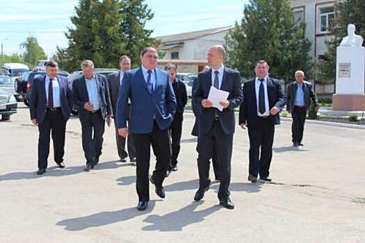 Губернатор Потомский побывал на сахарном заводе в Залегощи