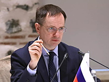Стало известно об угрозах семье Мединского с Украины