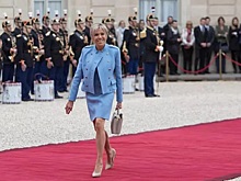 Тайна жены Макрона связана со Стэнфордским тюремным экспериментом? «Расследование века» продолжается