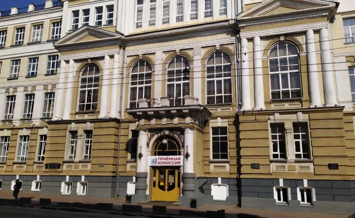 В Курске в ближайшие 5 лет отремонтируют 10 студенческих общежитий