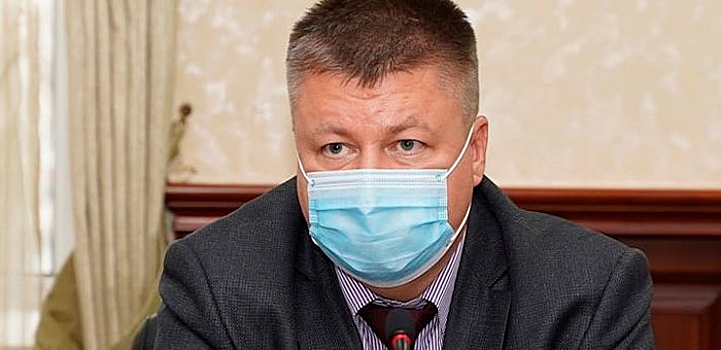 Алтайского министра здравоохранения отправили в отставку из-за утраты доверия