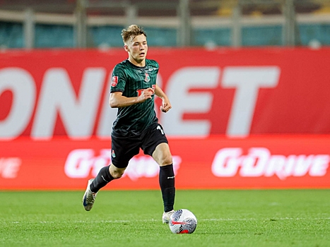 Стало известно, почему "Балтике" сложно подписать игрока "Локомотива"