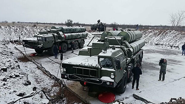 Силы ПВО отразили "массированный воздушный удар" по Москве